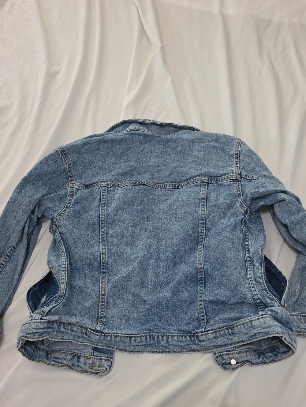 art class light blue Distressed denim label jacket